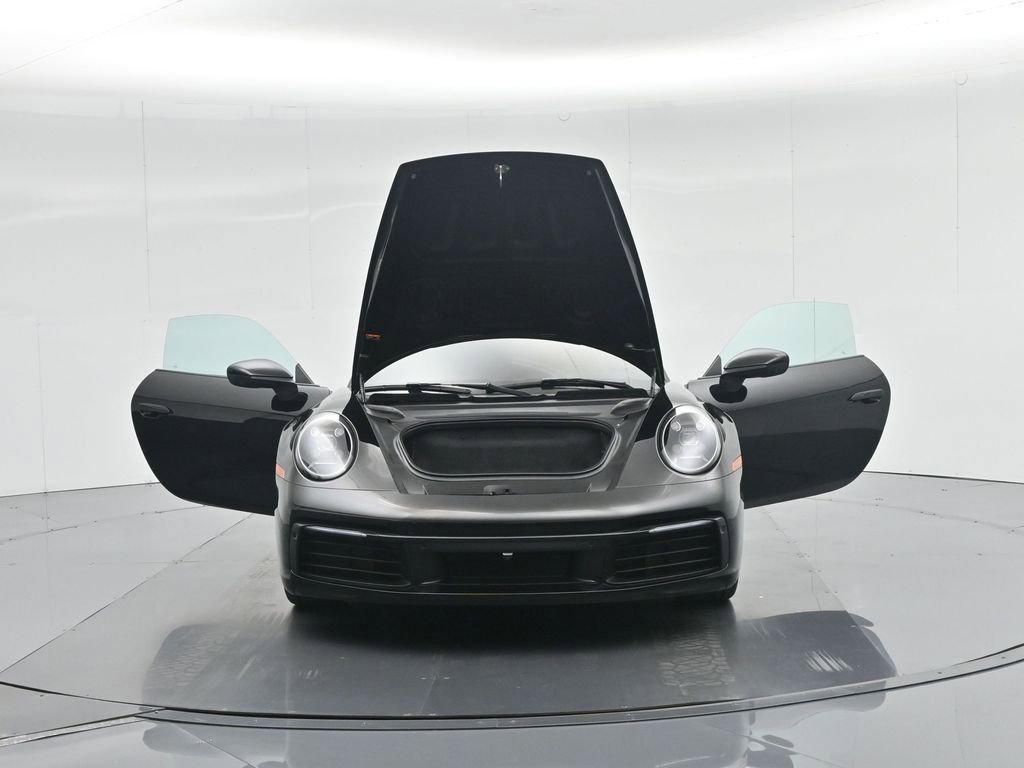 Used 2023 Porsche 911 Carrera image 33