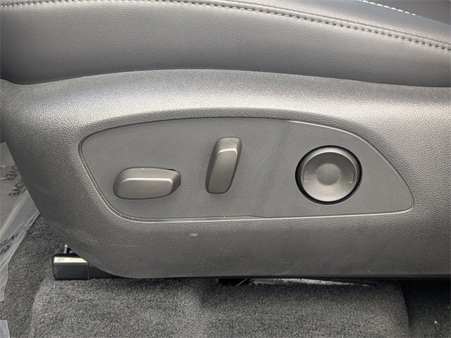 New 2025 GMC Hummer EV 2X image 18