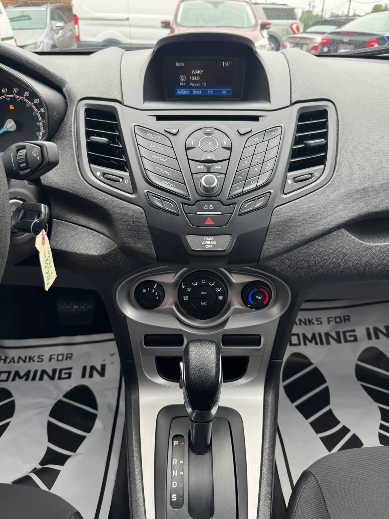 Used 2019 Ford Fiesta SE FWD image 39