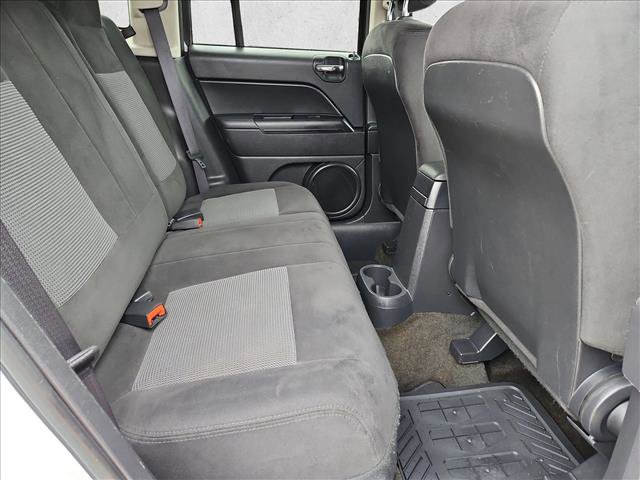 Used 2017 Jeep Compass Sport w/ Power Value Group image 17