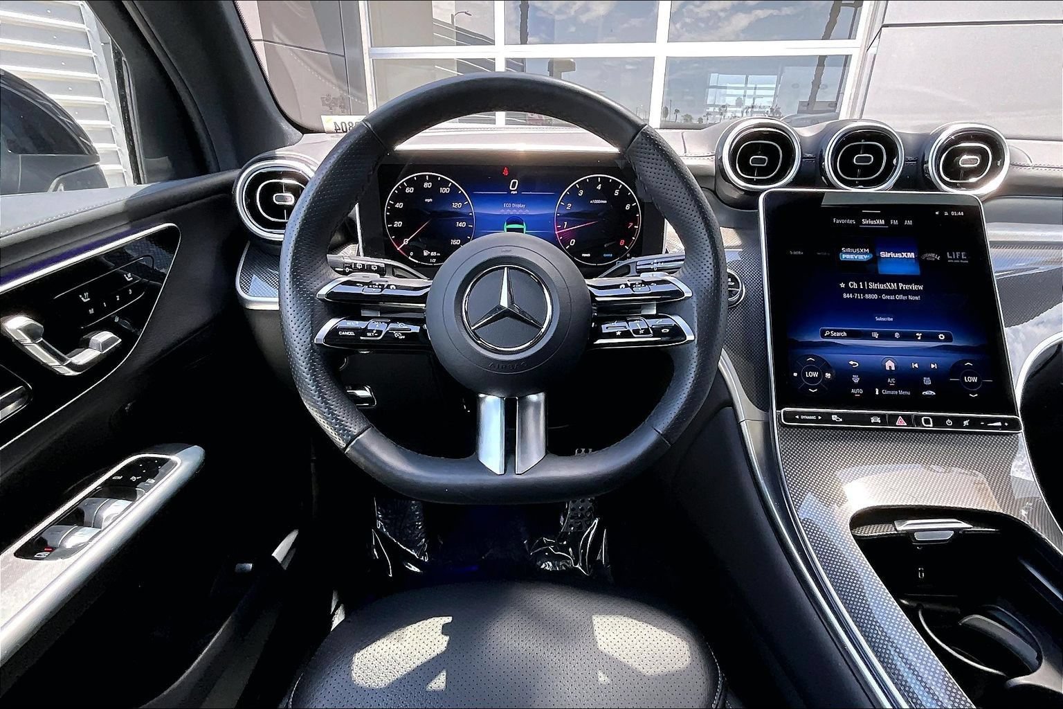 Used 2026 Mercedes-Benz GLC 300 image 5