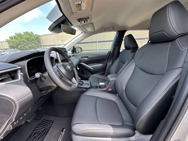 Used 2026 Toyota Corolla Cross XLE FWD image 28