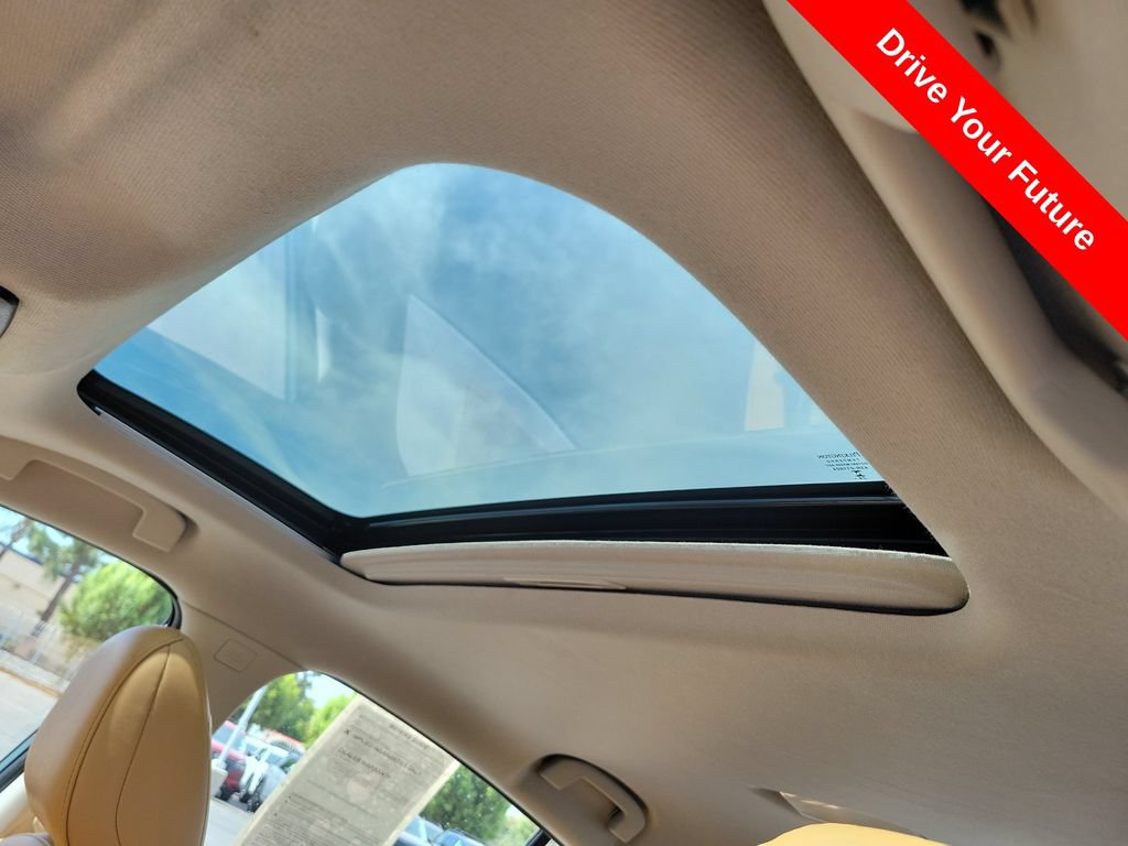 Used 2025 Nissan Sentra SV w/ SV Premium Package FWD image 20