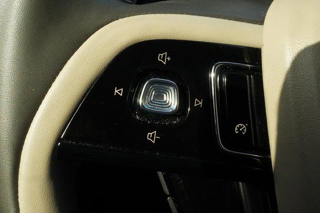 Used 2022 Lincoln Corsair FWD image 17