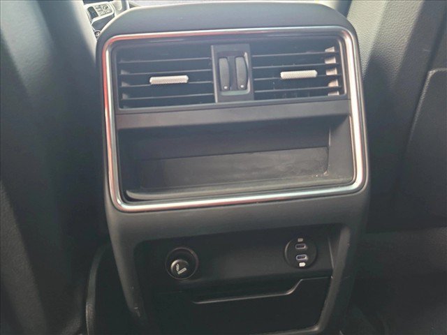 Used 2022 Porsche Cayenne Coupe AWD/4WD image 18