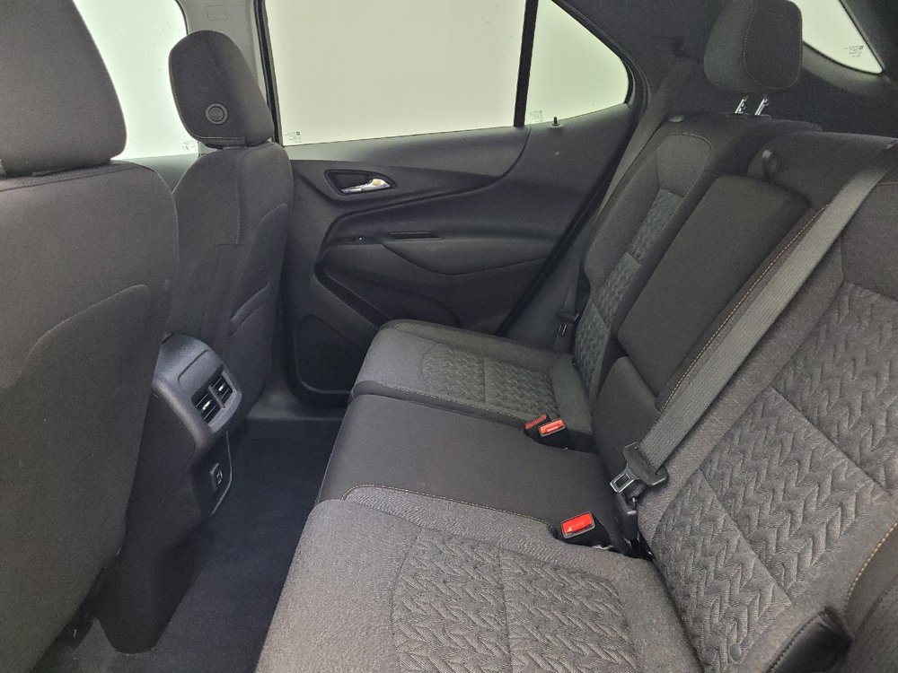 Used 2023 Chevrolet Equinox LT w/ Driver Convenience Package AWD/4WD image 18