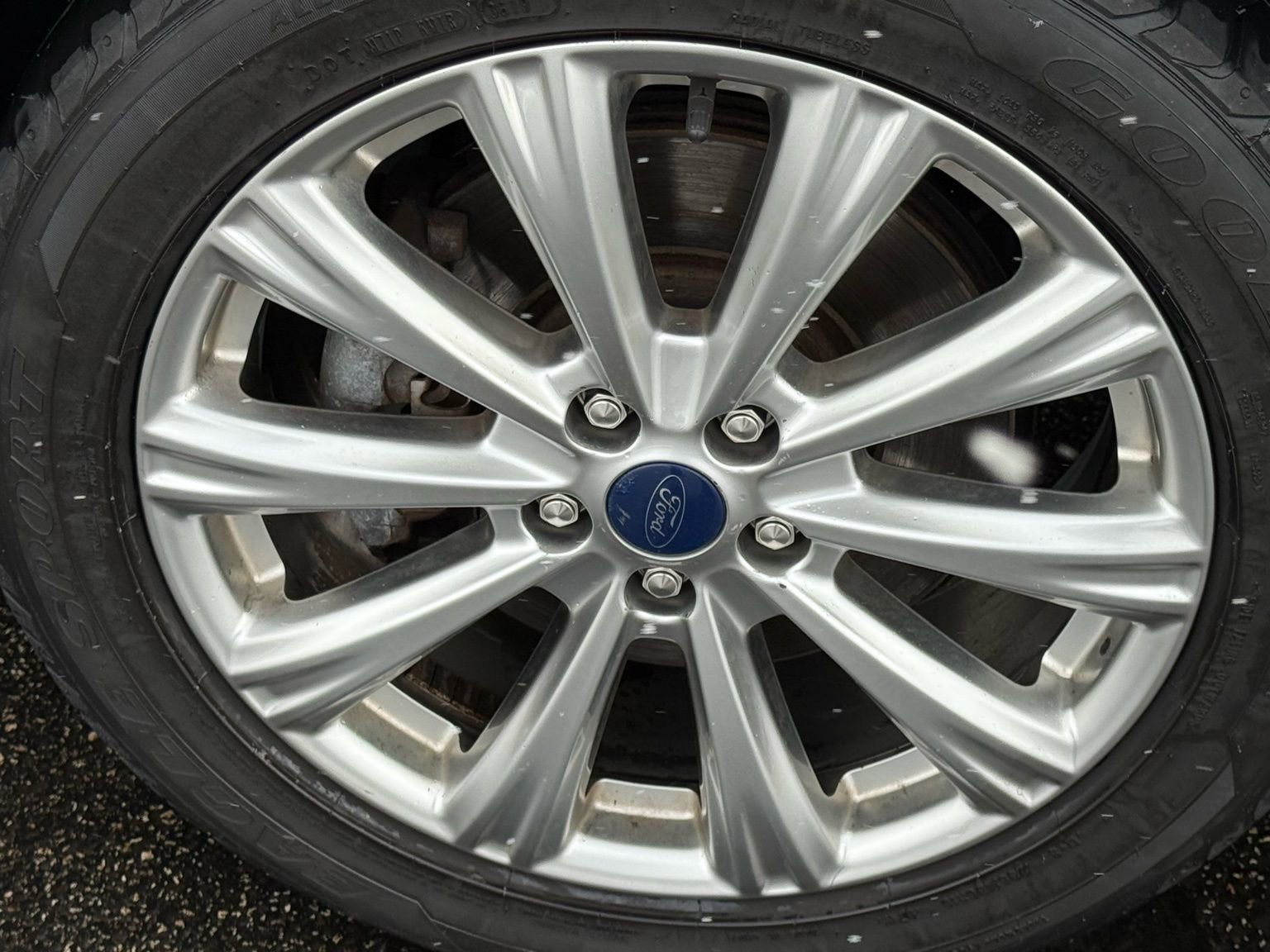 Used 2017 Ford Escape Titanium image 10