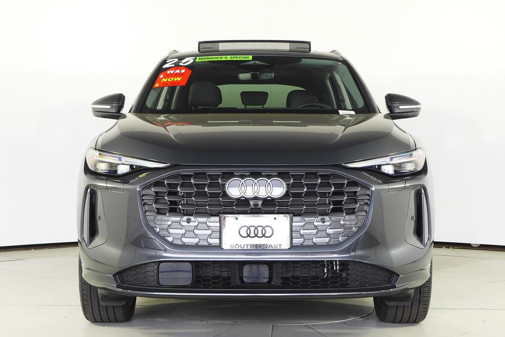 Used 2025 Audi Q5 Premium Plus w/ Premium Plus AWD/4WD image 3
