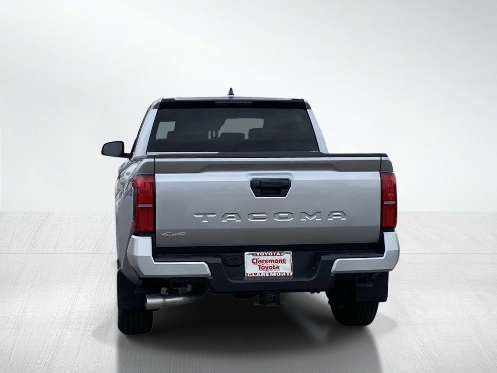 Certified 2025 Toyota Tacoma SR5 AWD/4WD image 6