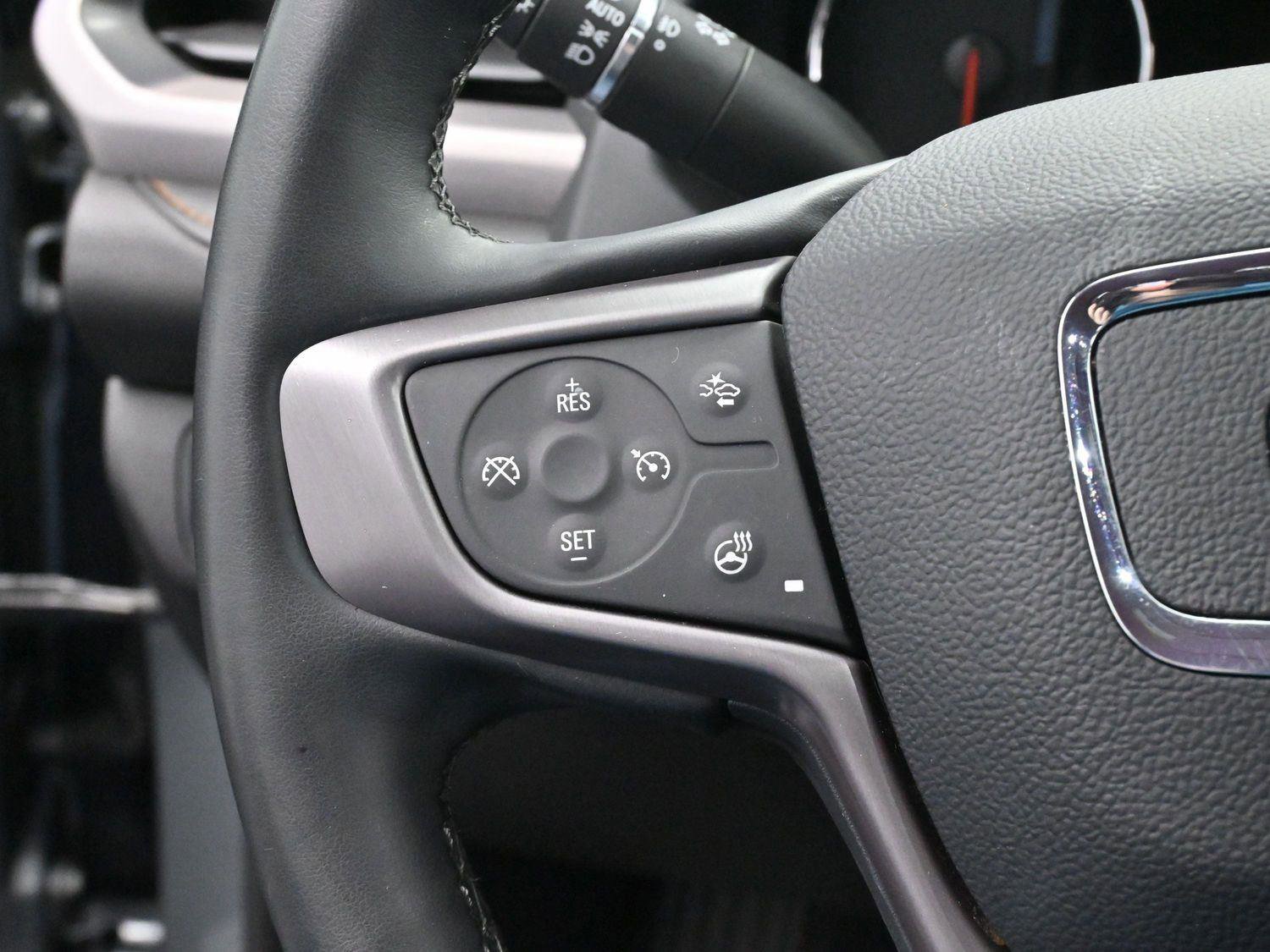 Used 2023 GMC Acadia AT4 w/ Technology Package image 20