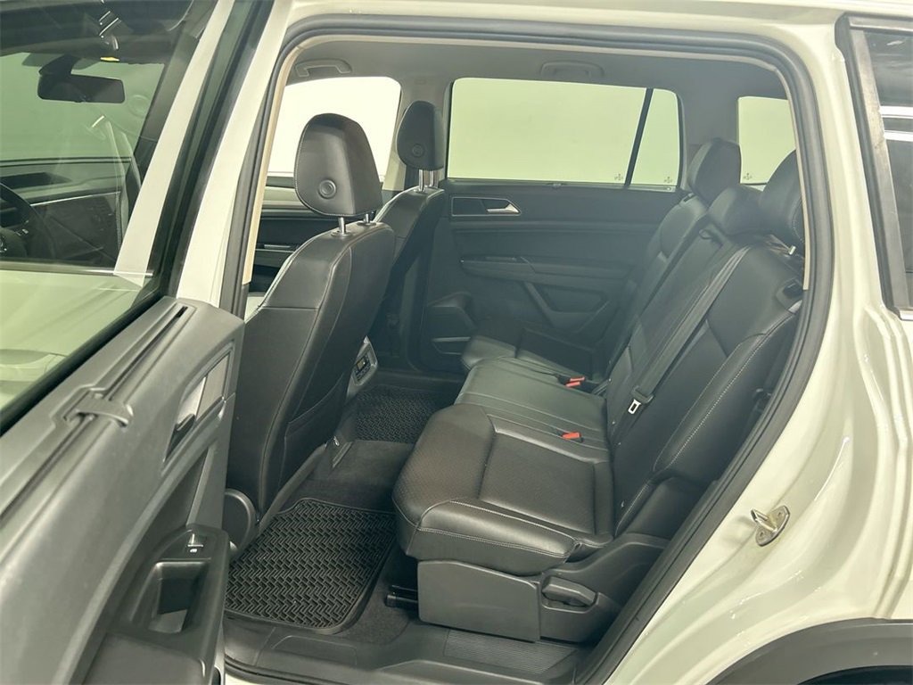 Used 2019 Volkswagen Atlas SE w/ Towing Package image 19