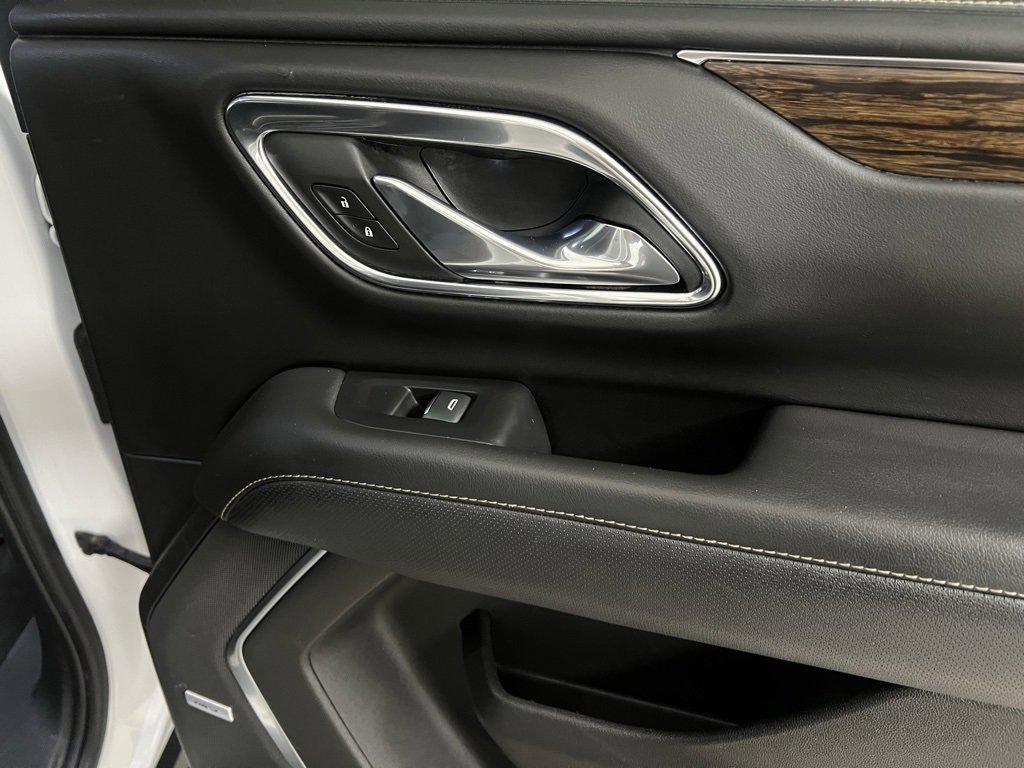 Used 2023 Chevrolet Suburban Premier image 52