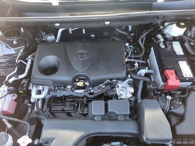 Used 2023 Toyota RAV4 LE AWD/4WD image 11