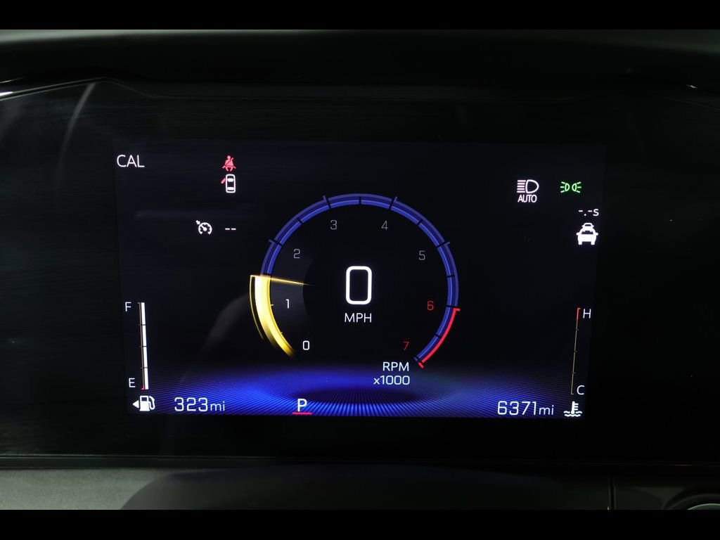 Used 2025 Chevrolet Trax ACTIV w/ Driver Confidence Package FWD image 23
