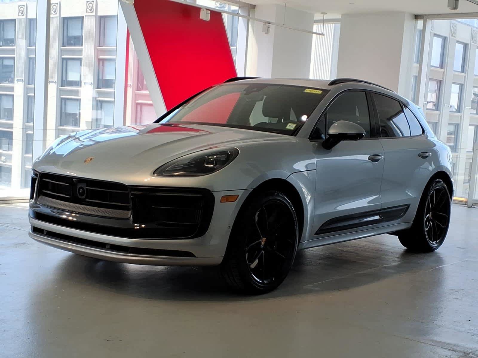 Used 2025 Porsche Macan GTS AWD/4WD image 1