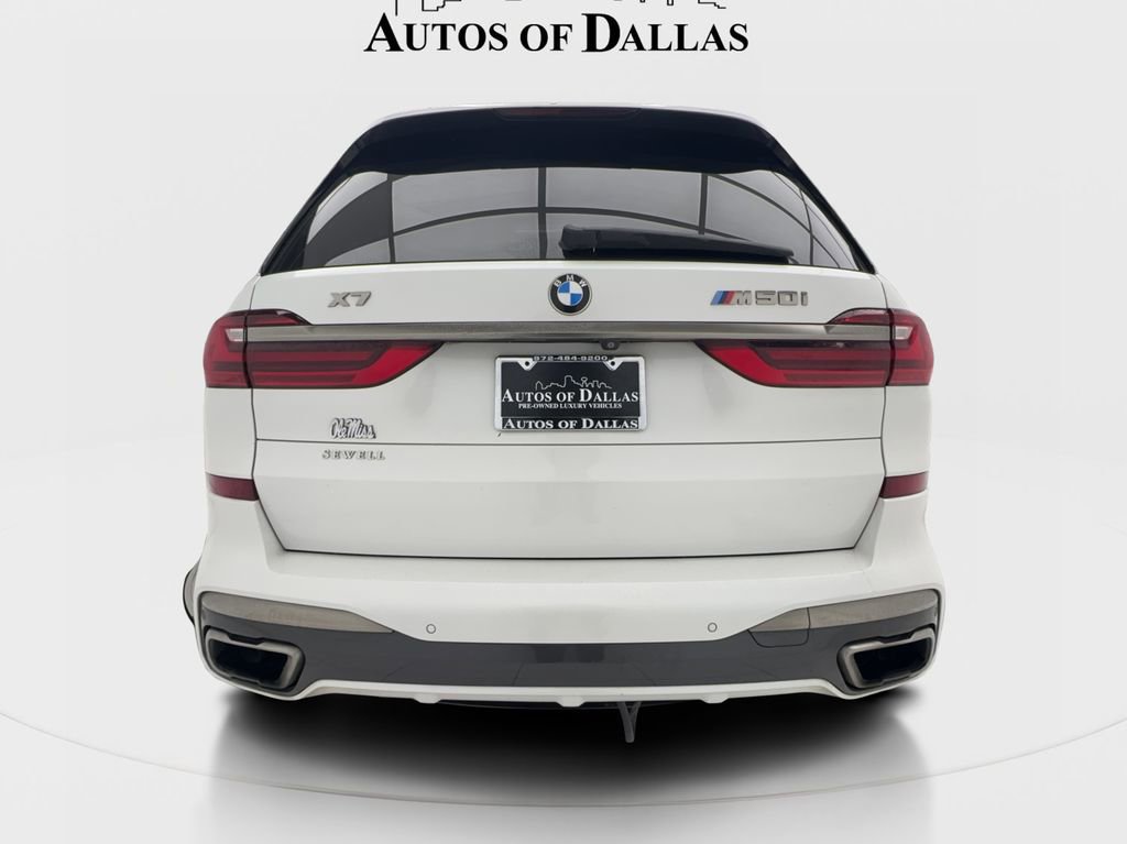 Used 2020 BMW X7 M50i w/ Dynamic Handling Package image 9