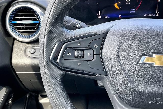 Used 2025 Chevrolet Trax LT FWD image 11