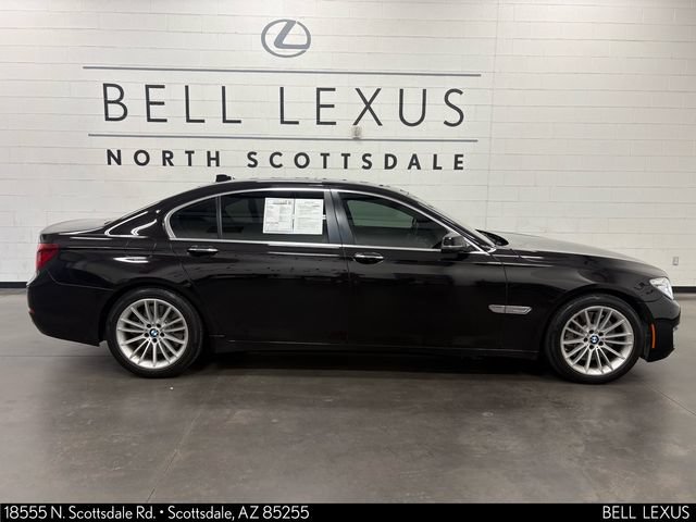 Used 2015 BMW 750Li RWD image 3