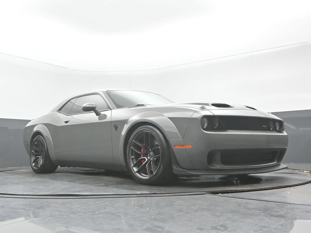 Used 2019 Dodge Challenger SRT Hellcat w/ Widebody Package RWD image 27