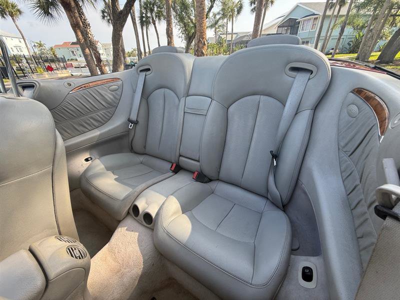 Used 2004 Mercedes-Benz CLK 320 Cabriolet image 14
