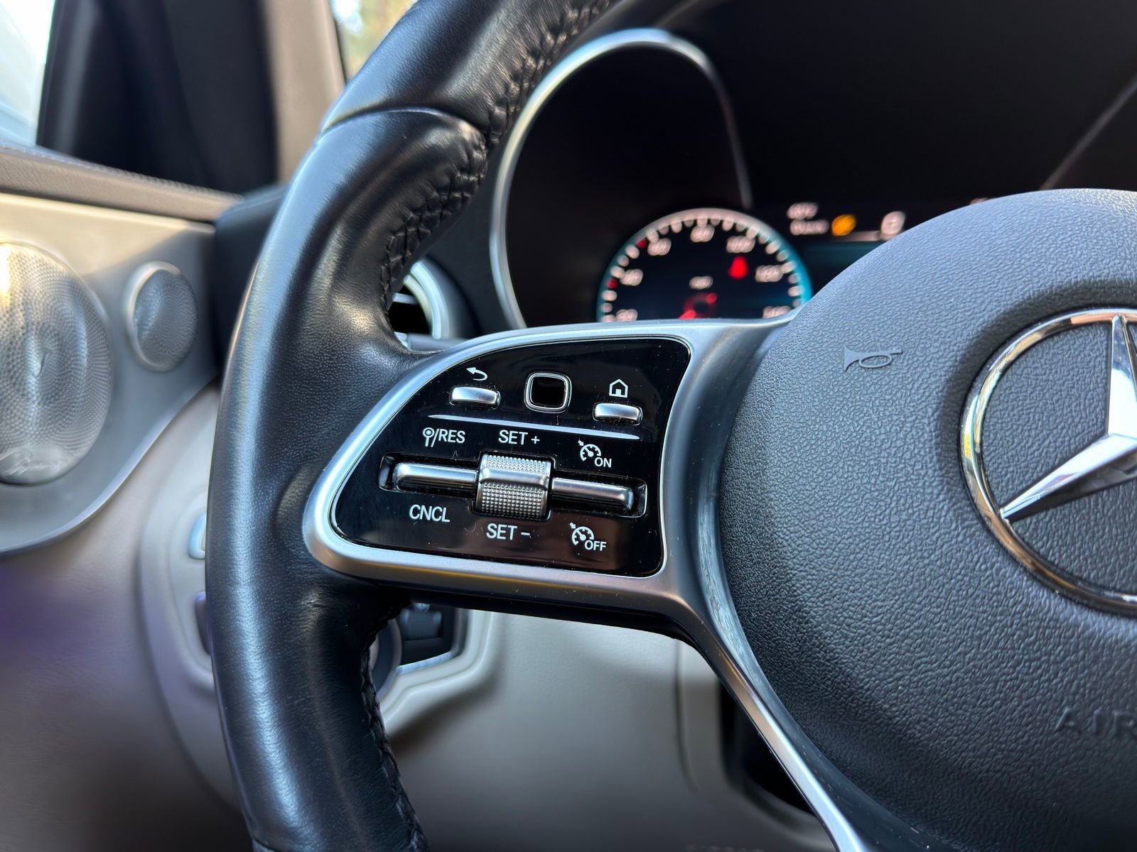 Used 2022 Mercedes-Benz C 300 Cabriolet image 18