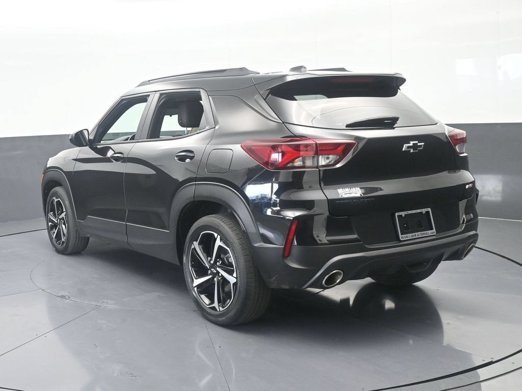 Used 2022 Chevrolet TrailBlazer RS FWD image 4