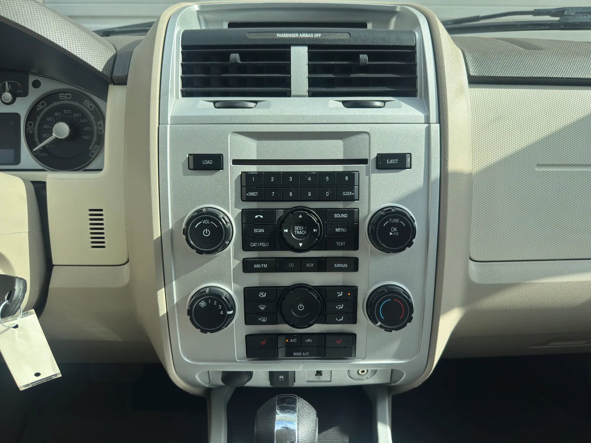 Used 2009 Mercury Mariner Premier FWD image 23