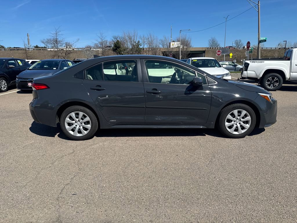 Used 2024 Toyota Corolla LE image 8