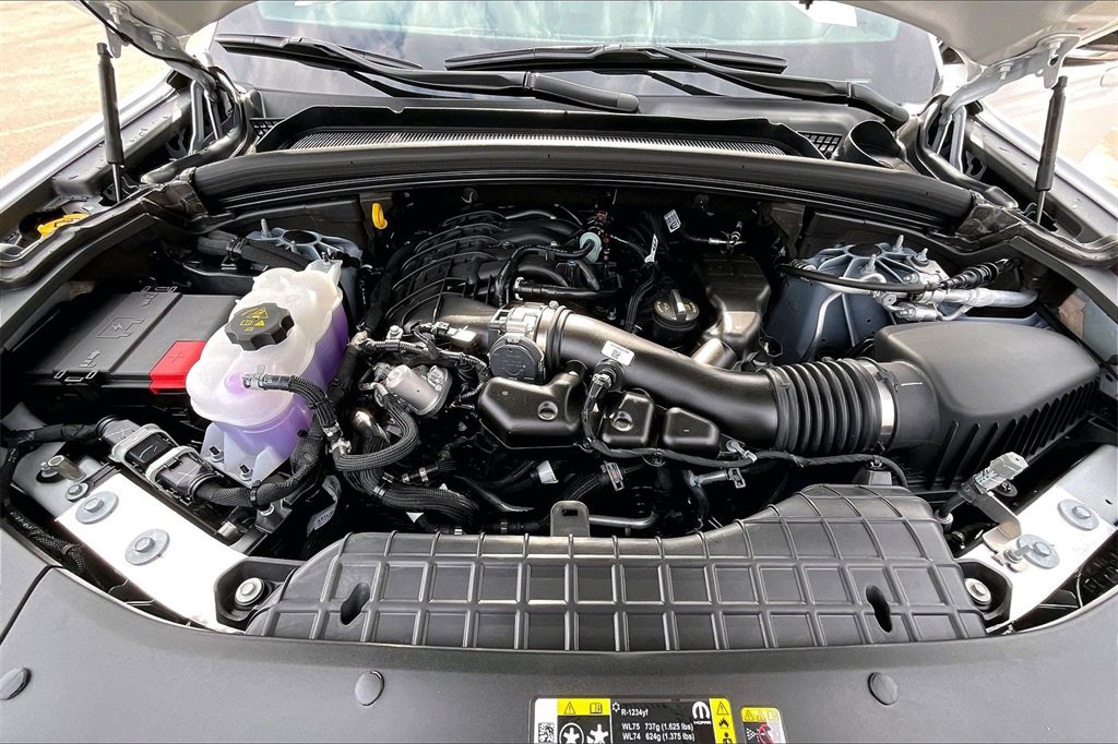 New 2025 Jeep Grand Cherokee L Limited image 11