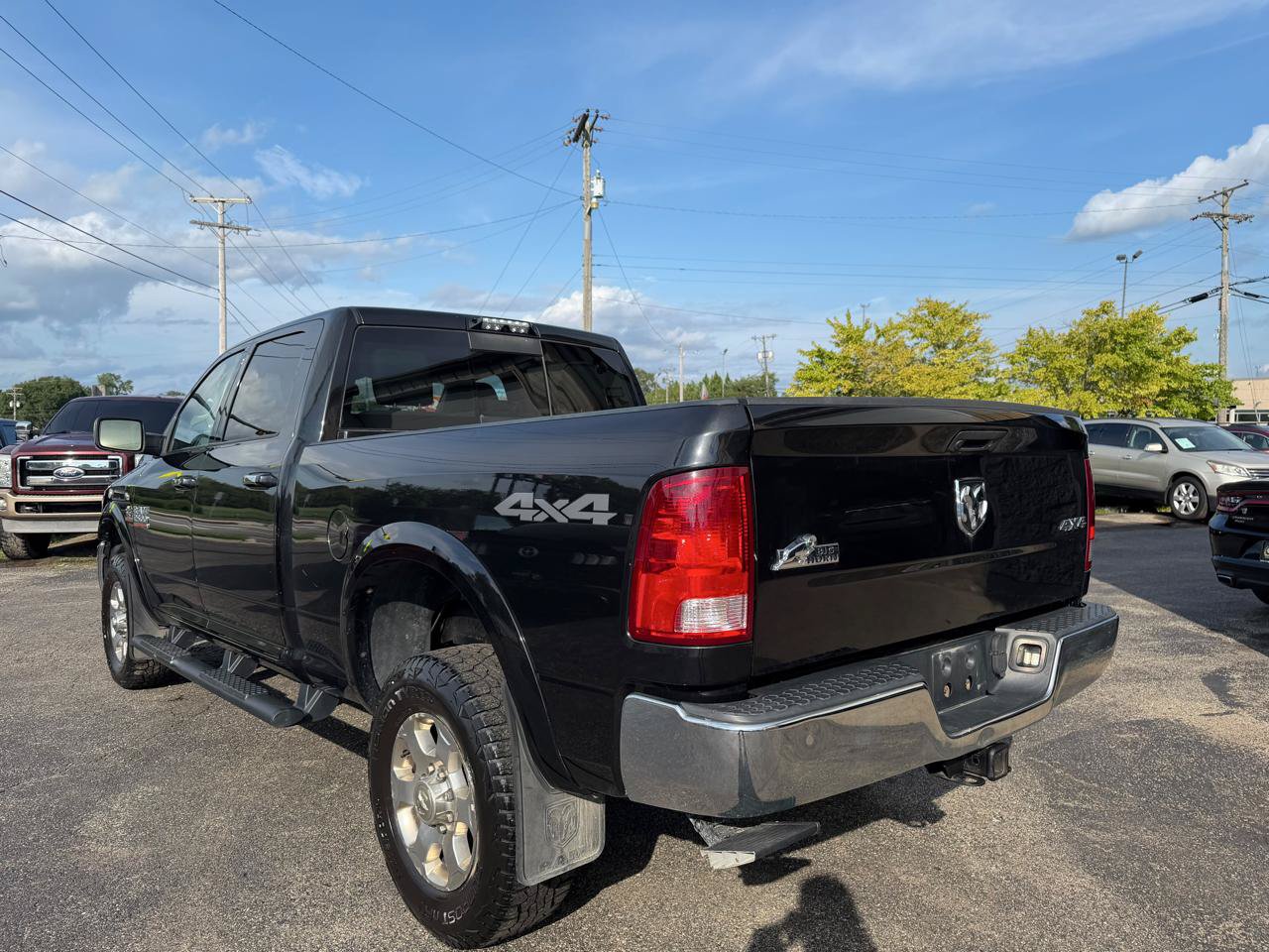 Used 2018 RAM 2500 Big Horn w/ Harvest Edition AWD/4WD image 3