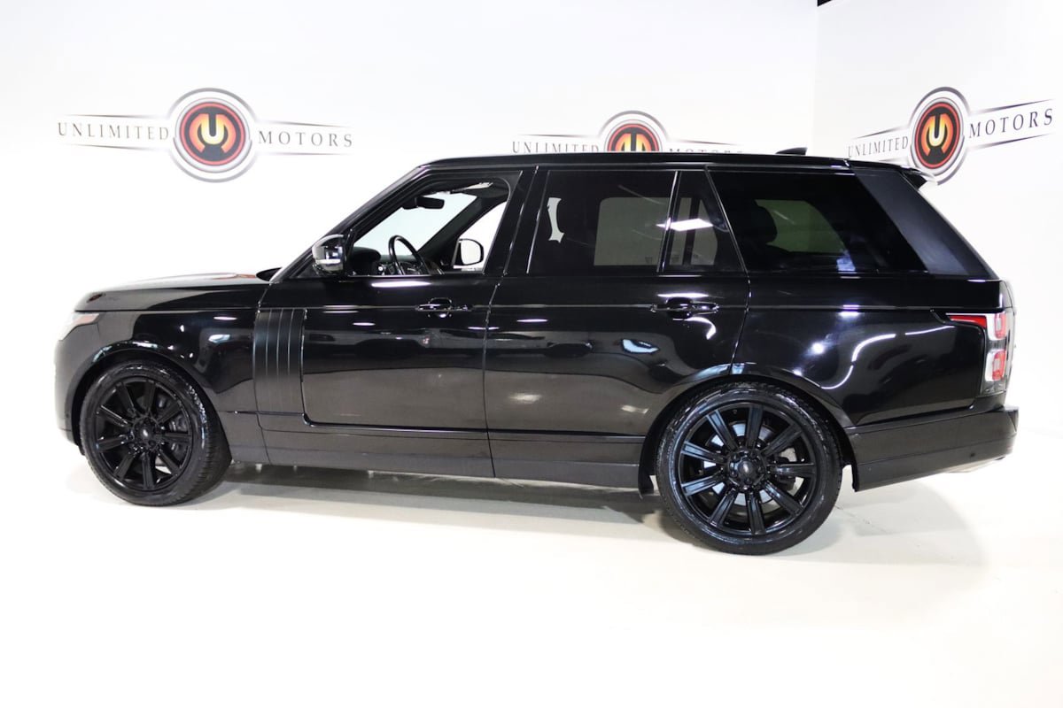 Used 2018 Land Rover Range Rover Supercharged AWD/4WD image 29