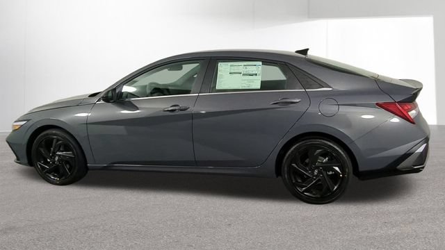 New 2026 Hyundai Elantra SEL Sport Premium FWD image 6