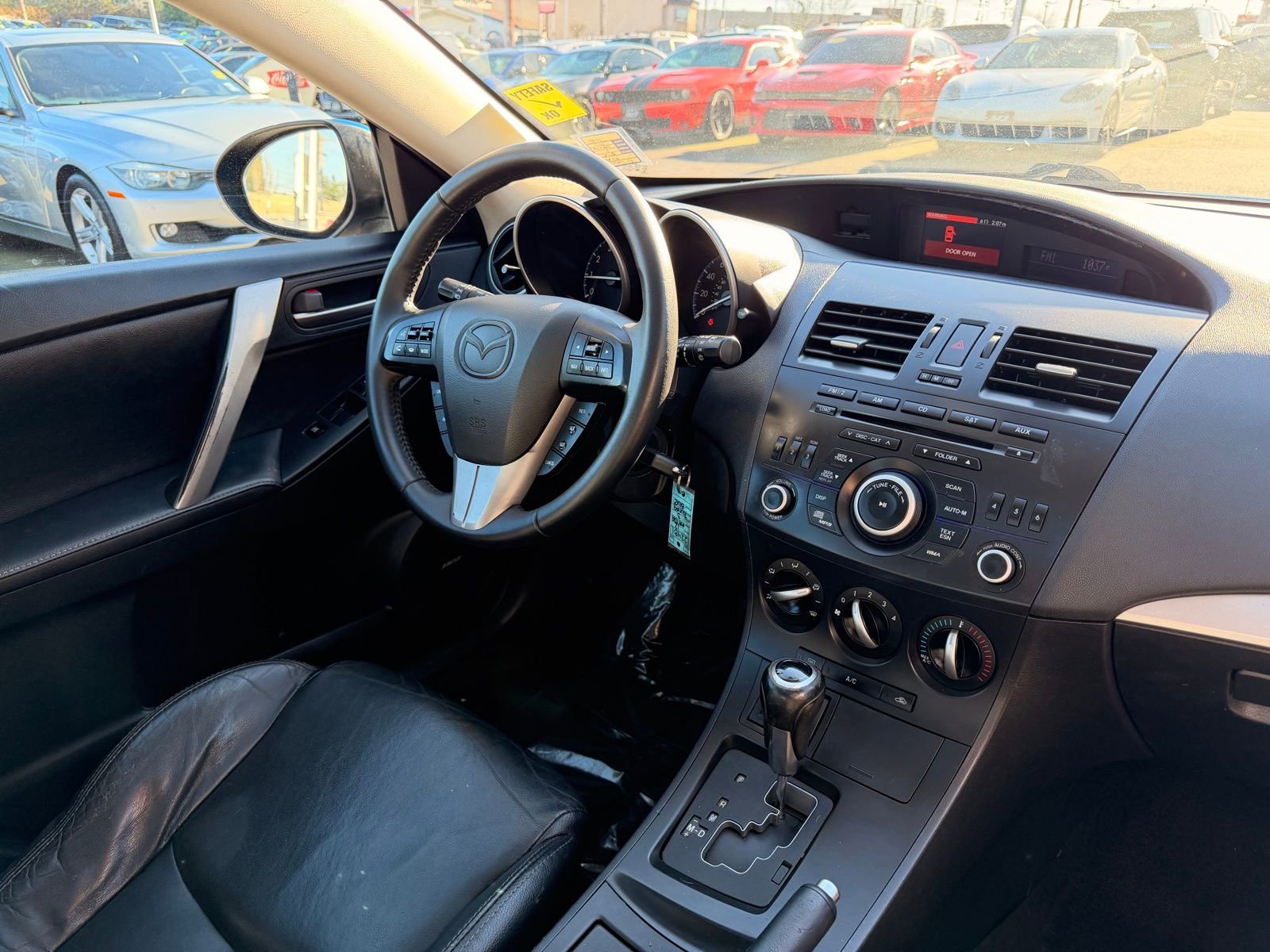 Used 2012 MAZDA MAZDA3 i Grand Touring image 29