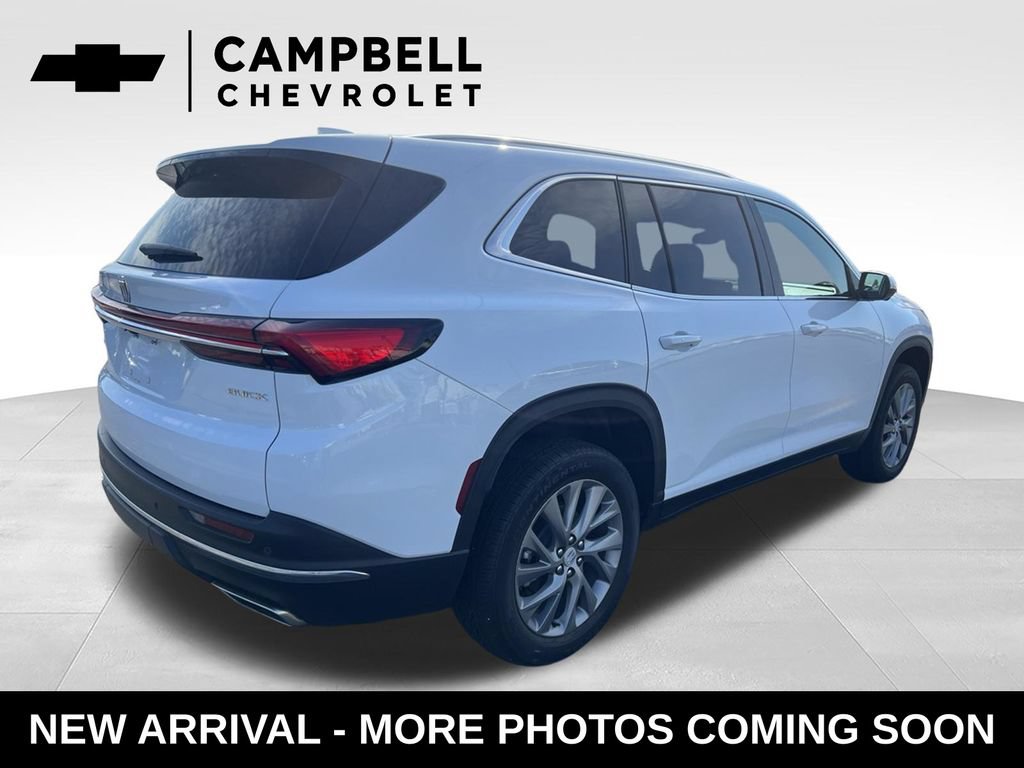 Used 2025 Buick Enclave Preferred w/ LPO, Floor Liner Package FWD image 5
