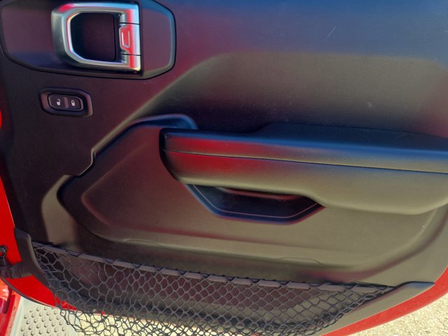 Used 2018 Jeep Wrangler Unlimited Sport S AWD/4WD image 24