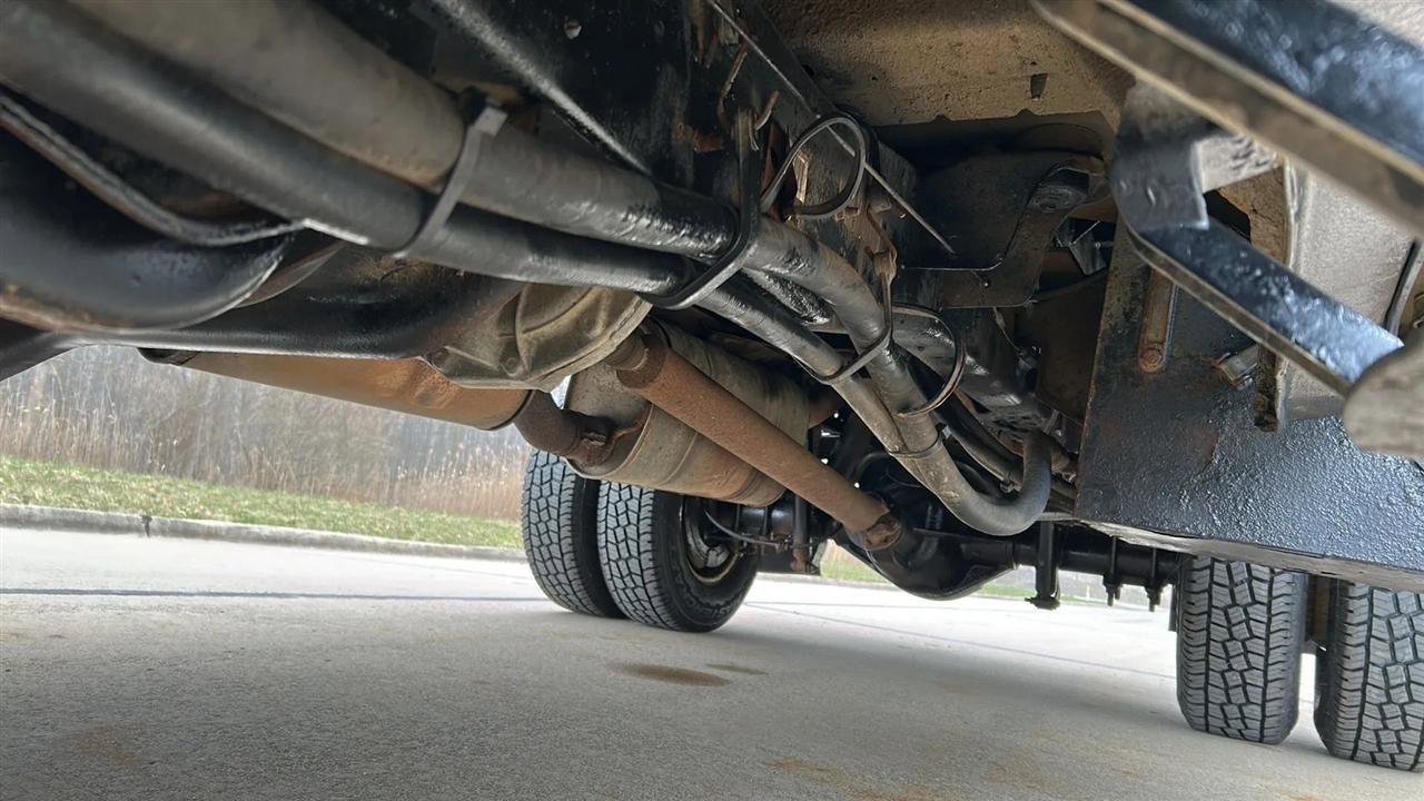 Used 2015 Ford F350 XL w/ Snow Plow Prep Package image 35