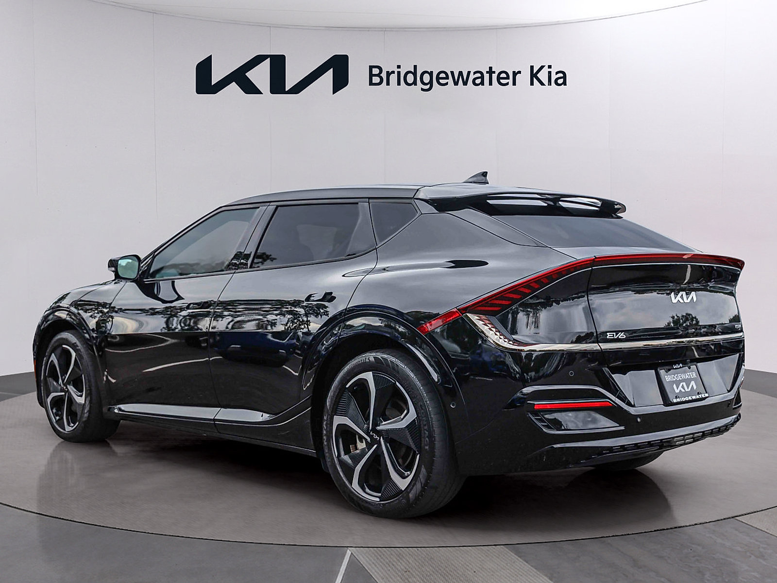 Certified 2023 Kia EV6 GT-Line w/ GT-Line White Seat Package AWD/4WD image 4