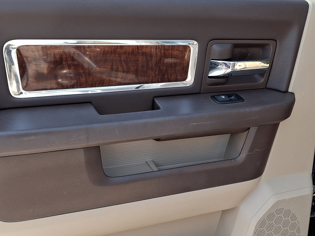 Used 2012 RAM 2500 Laramie w/ HD Snow Plow Prep Group AWD/4WD image 18