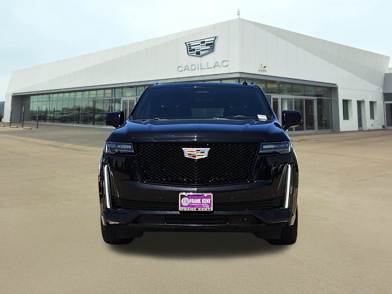 Used 2021 Cadillac Escalade ESV Sport w/ Driver Assist Tech Package AWD/4WD image 2