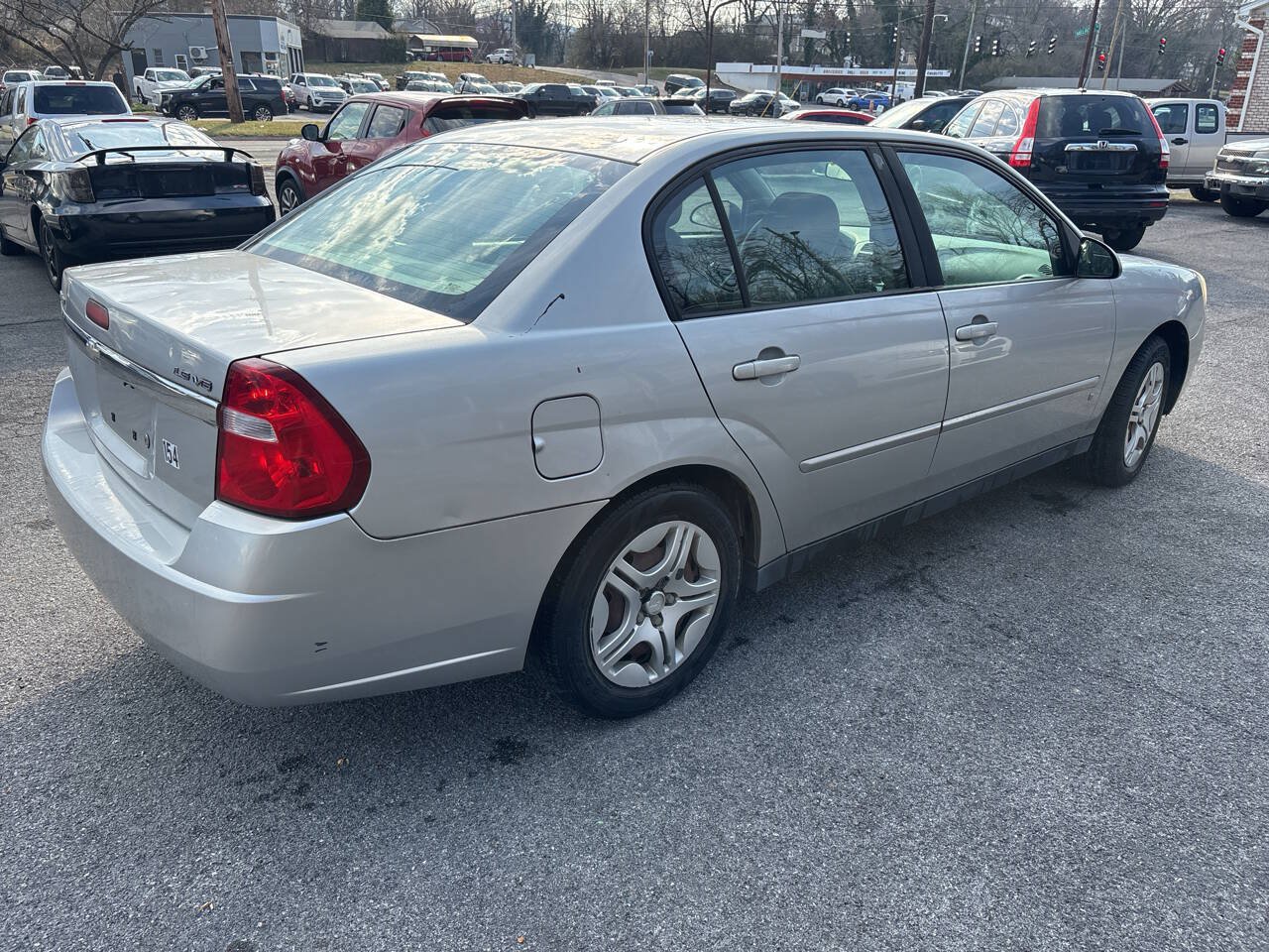 Used 2007 Chevrolet Malibu LS FWD image 10