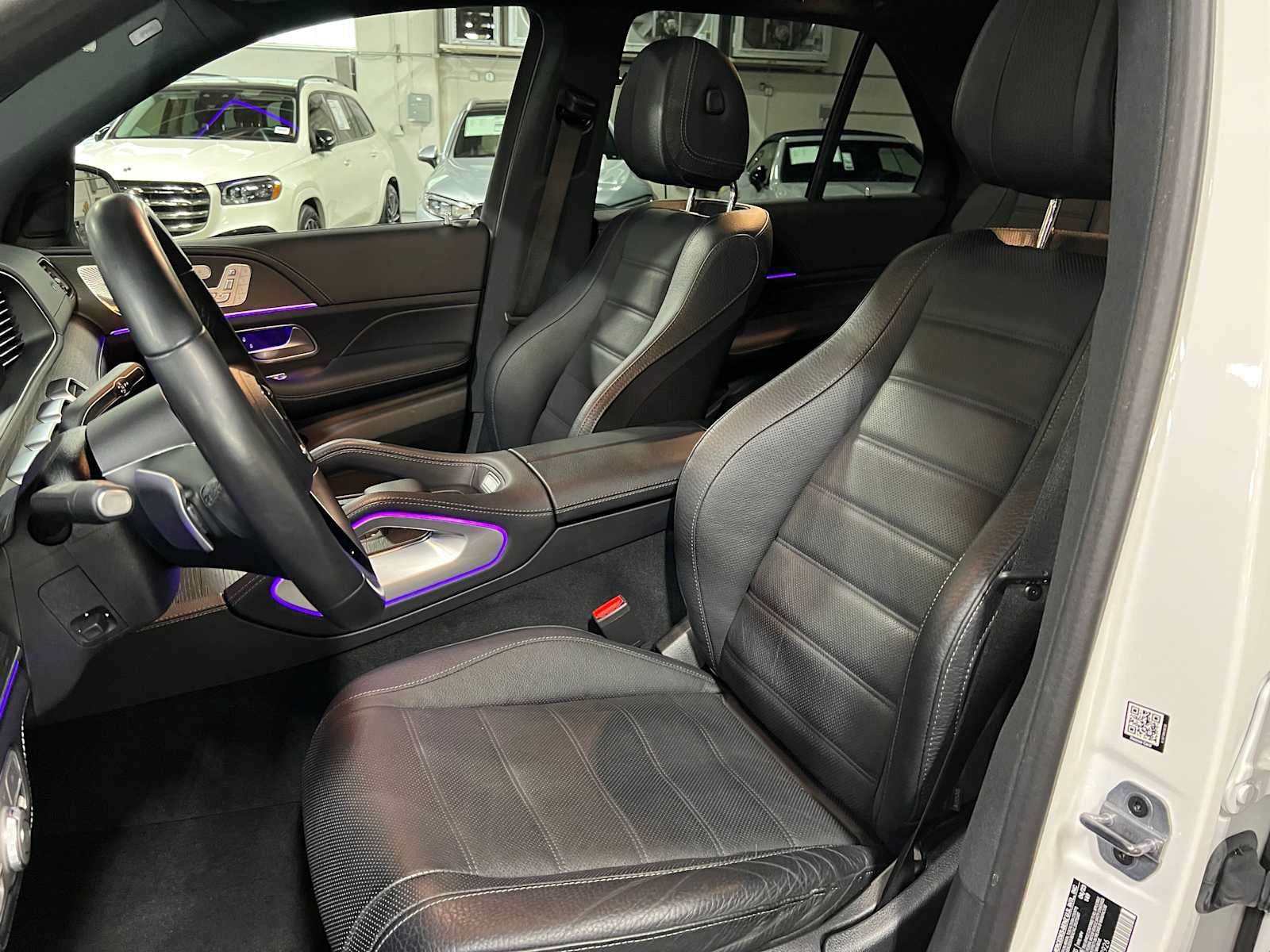 Used 2024 Mercedes-Benz GLE 350 4MATIC image 25