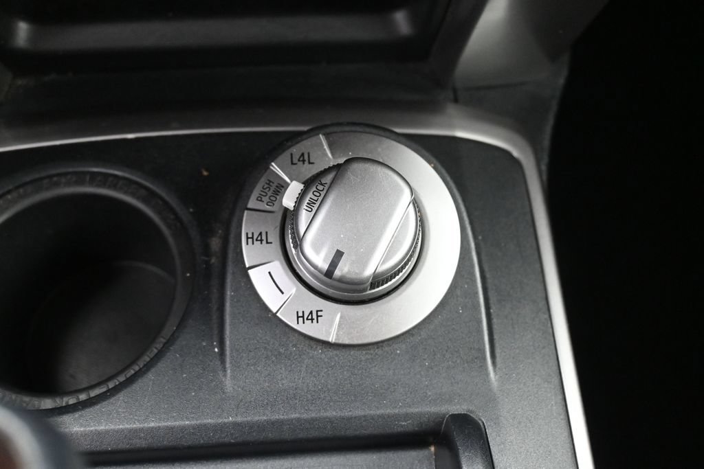 Certified 2022 Toyota 4Runner Limited AWD/4WD image 26