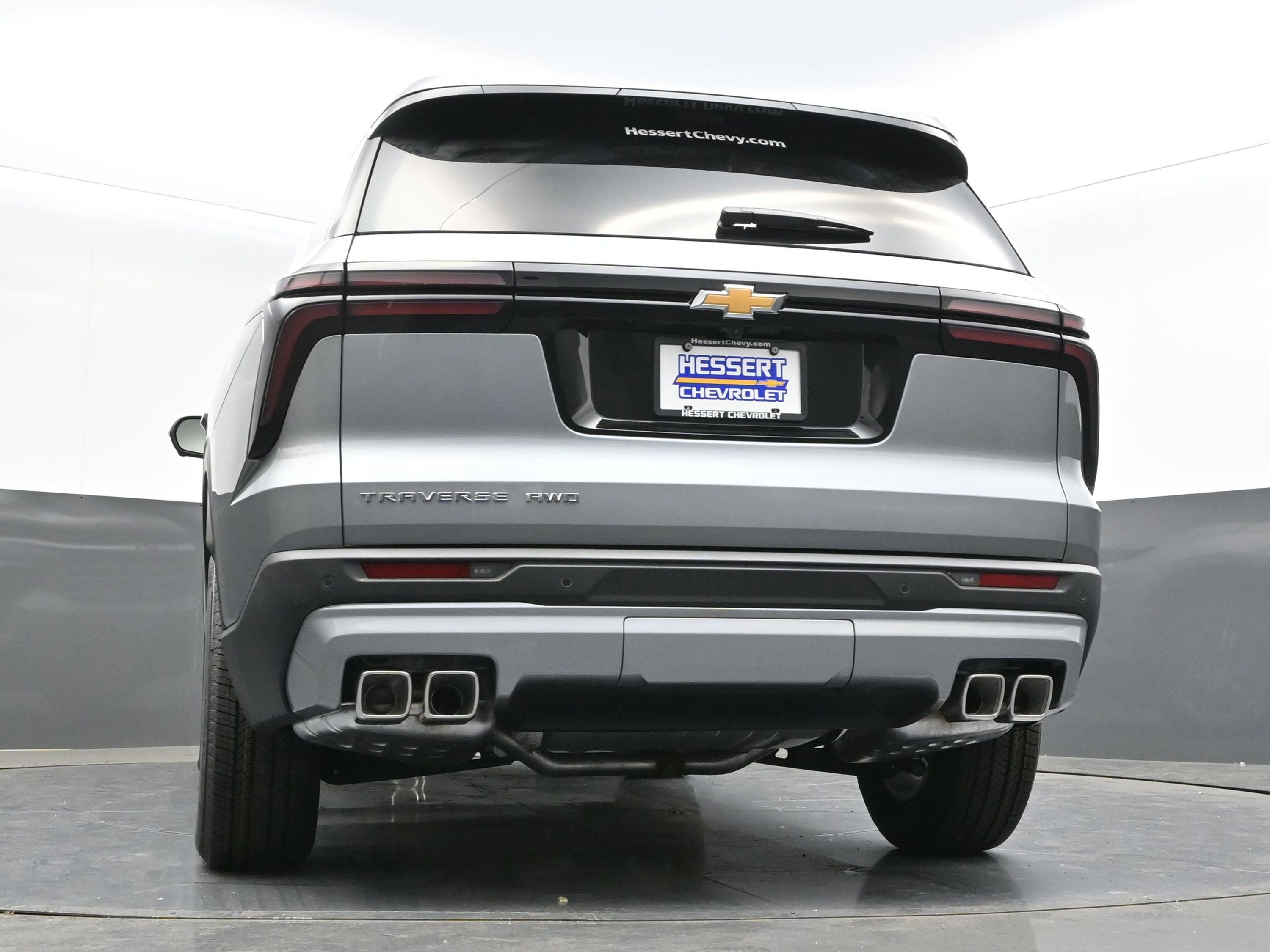 New 2026 Chevrolet Traverse LT w/ Driver Confidence Package AWD/4WD image 40