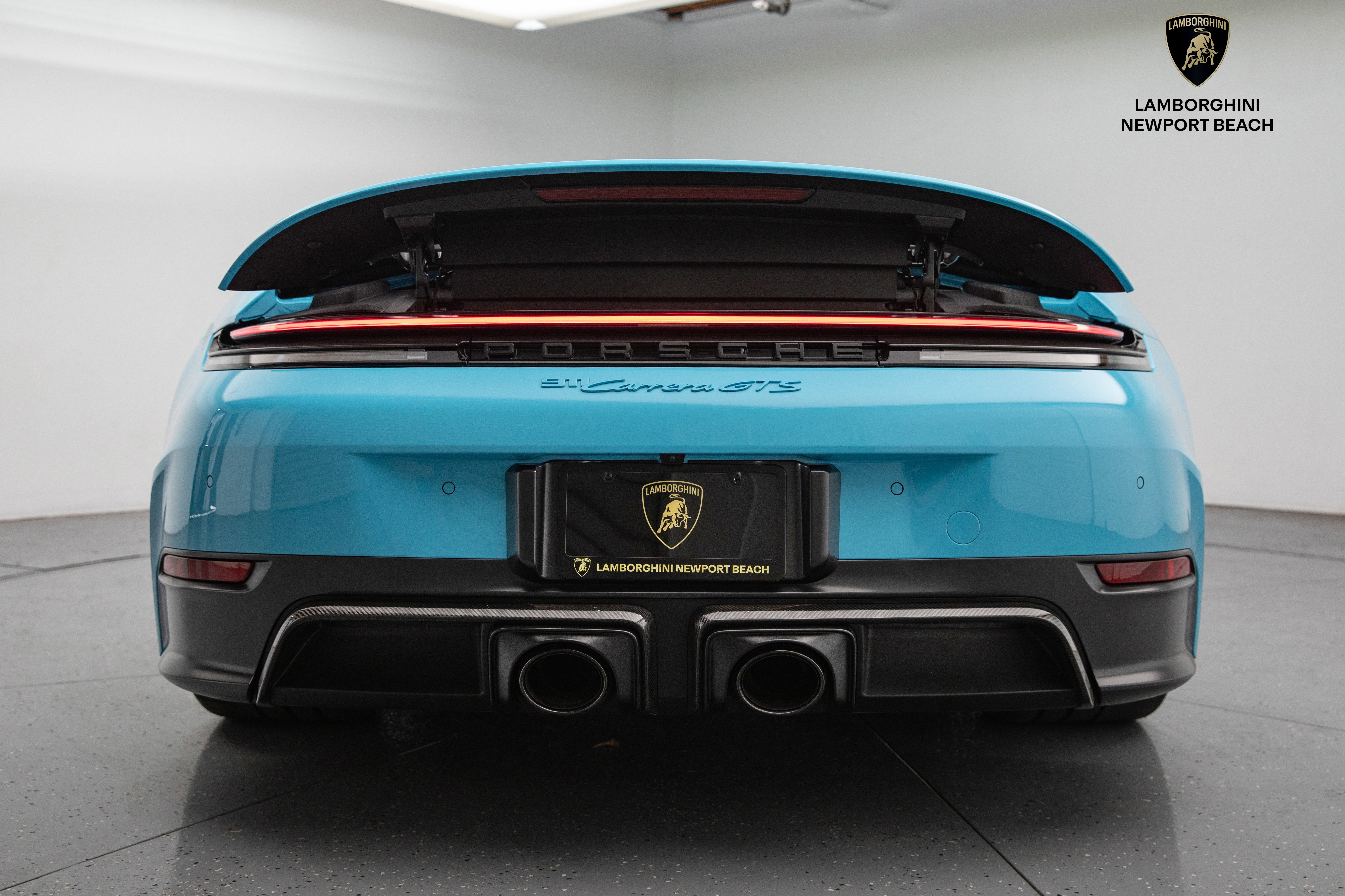 Used 2025 Porsche 911 GTS image 18