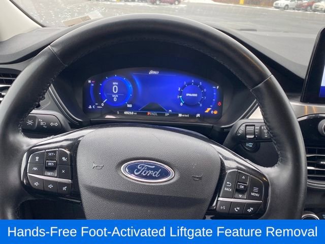 Used 2022 Ford Escape Titanium AWD/4WD image 8