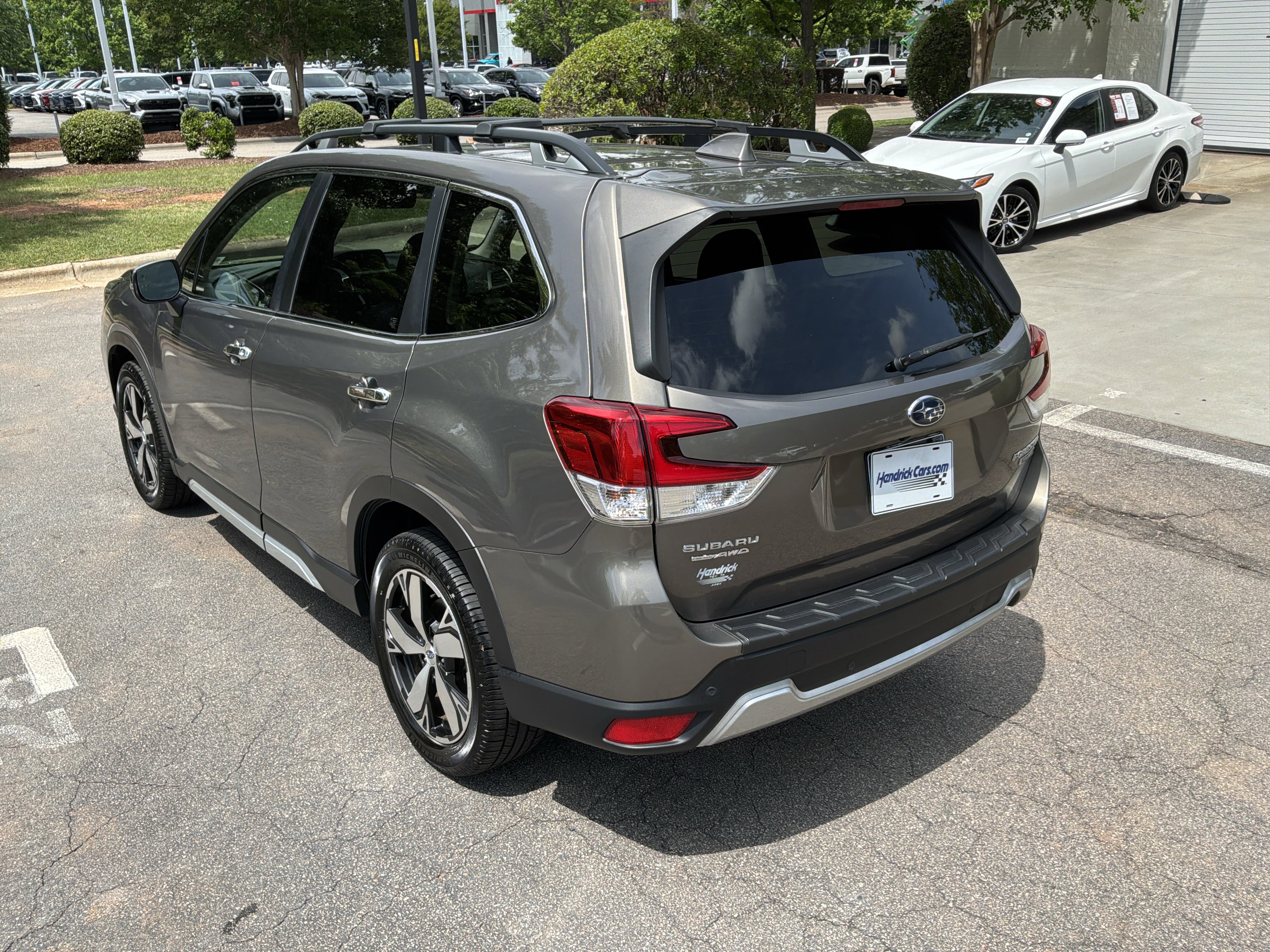 Used 2019 Subaru Forester Touring w/ Popular Package #3 AWD/4WD image 8