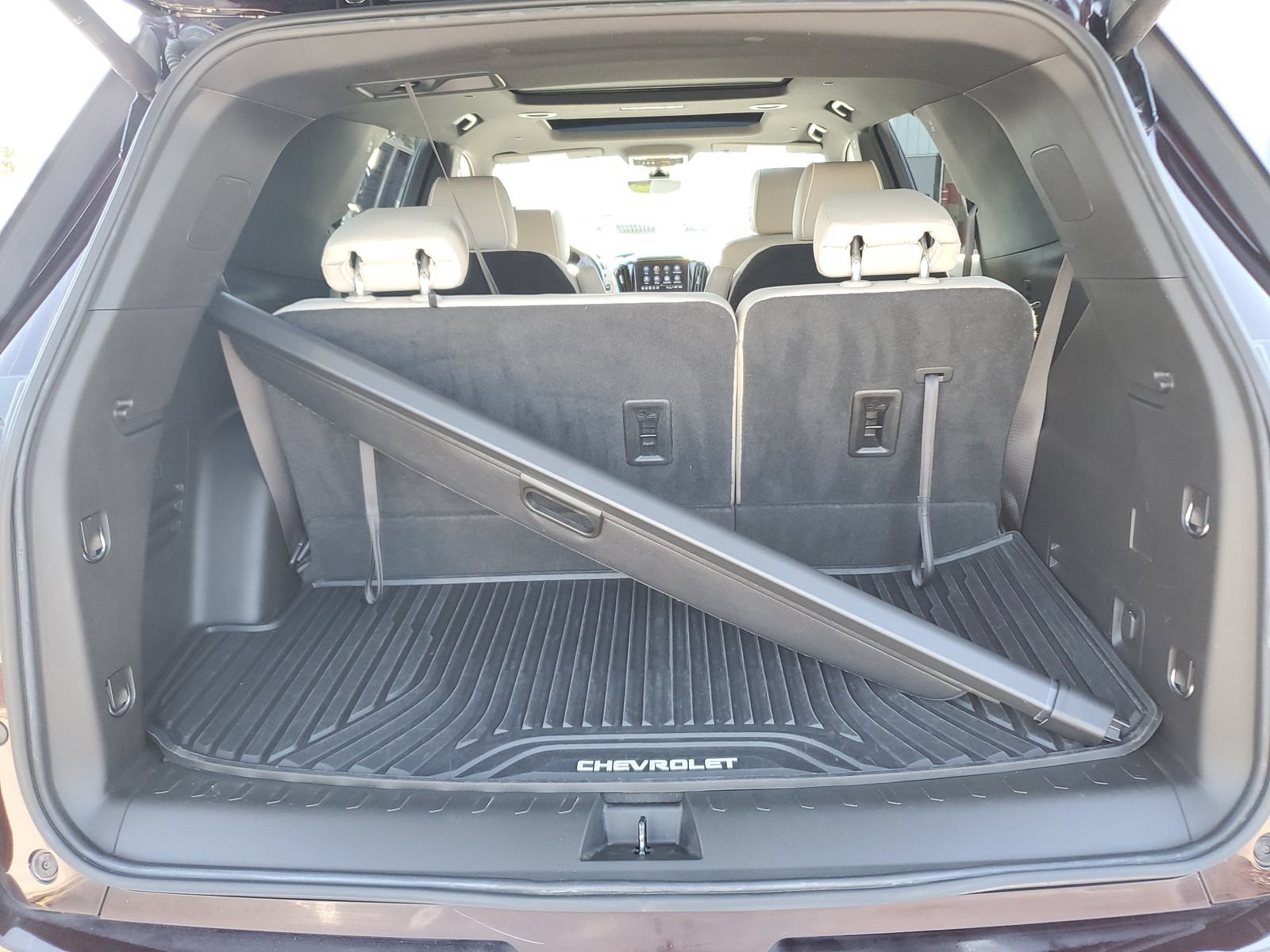 Used 2022 Chevrolet Traverse Premier FWD image 9