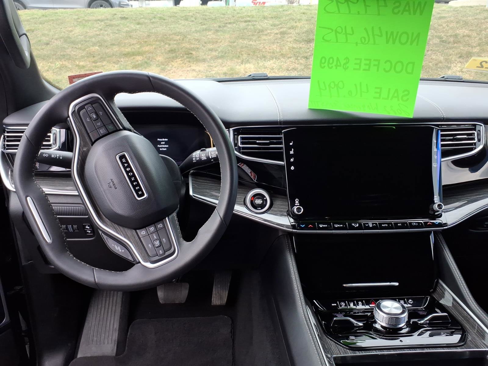 Used 2022 Jeep Wagoneer Series III w/ Premium Group I image 8