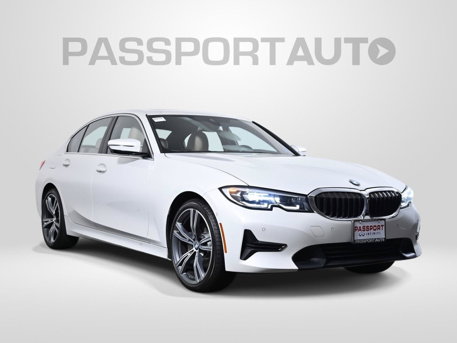Used 2021 BMW 330i xDrive Sedan AWD/4WD image 3