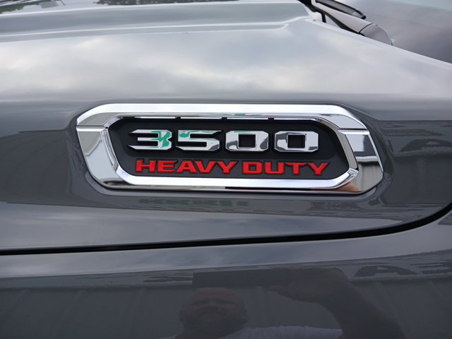New 2027 RAM 3500 Big Horn w/ Laramie Trim Package AWD/4WD image 9